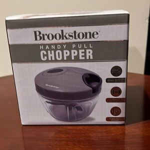 Brookstone Handy Pull Chopper